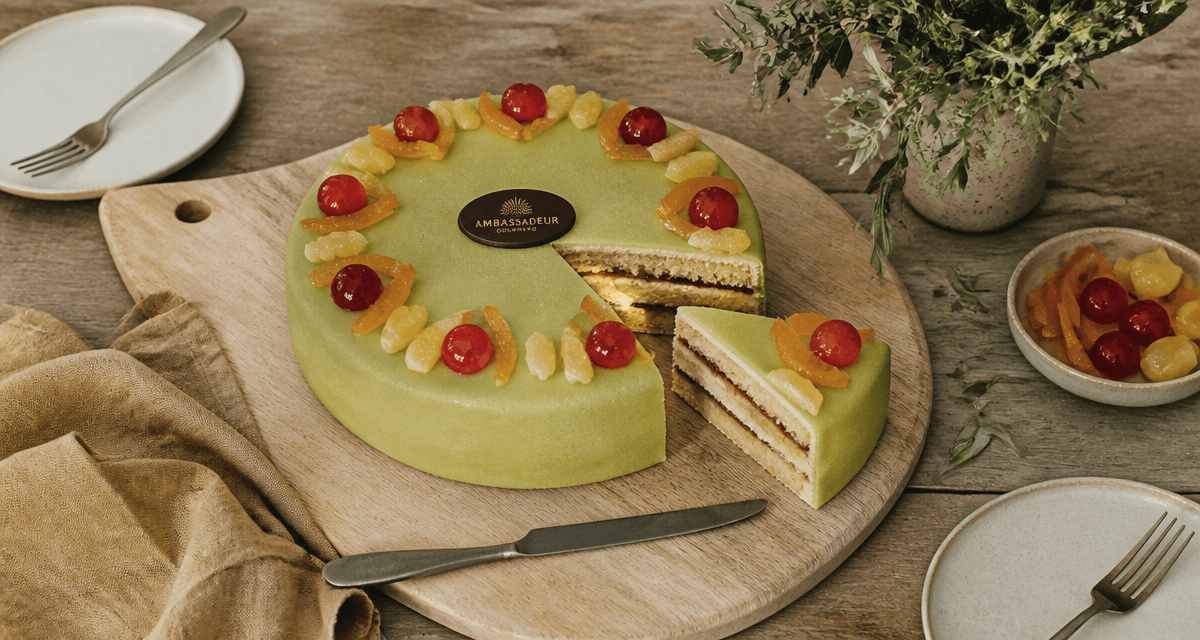 ambassadeur gateau pâte d’amande verte et fruits confits
