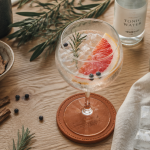 tonic water, gin tonic, verre ballon, pamplemousse, romarin